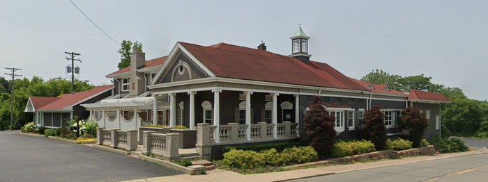 Courthouse Grille (Hillside Inn, Ernestos) - Web Listing Photo (newer photo)
